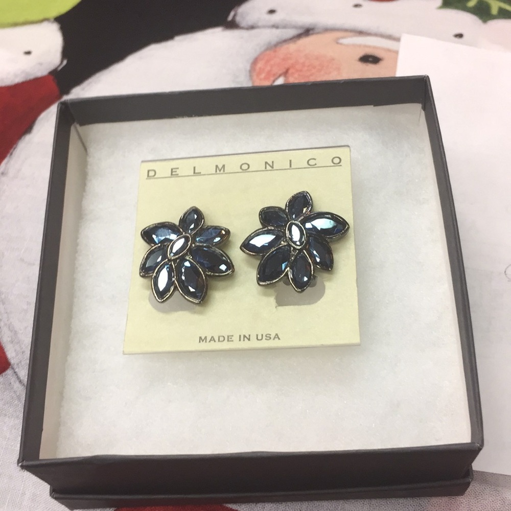 Earring